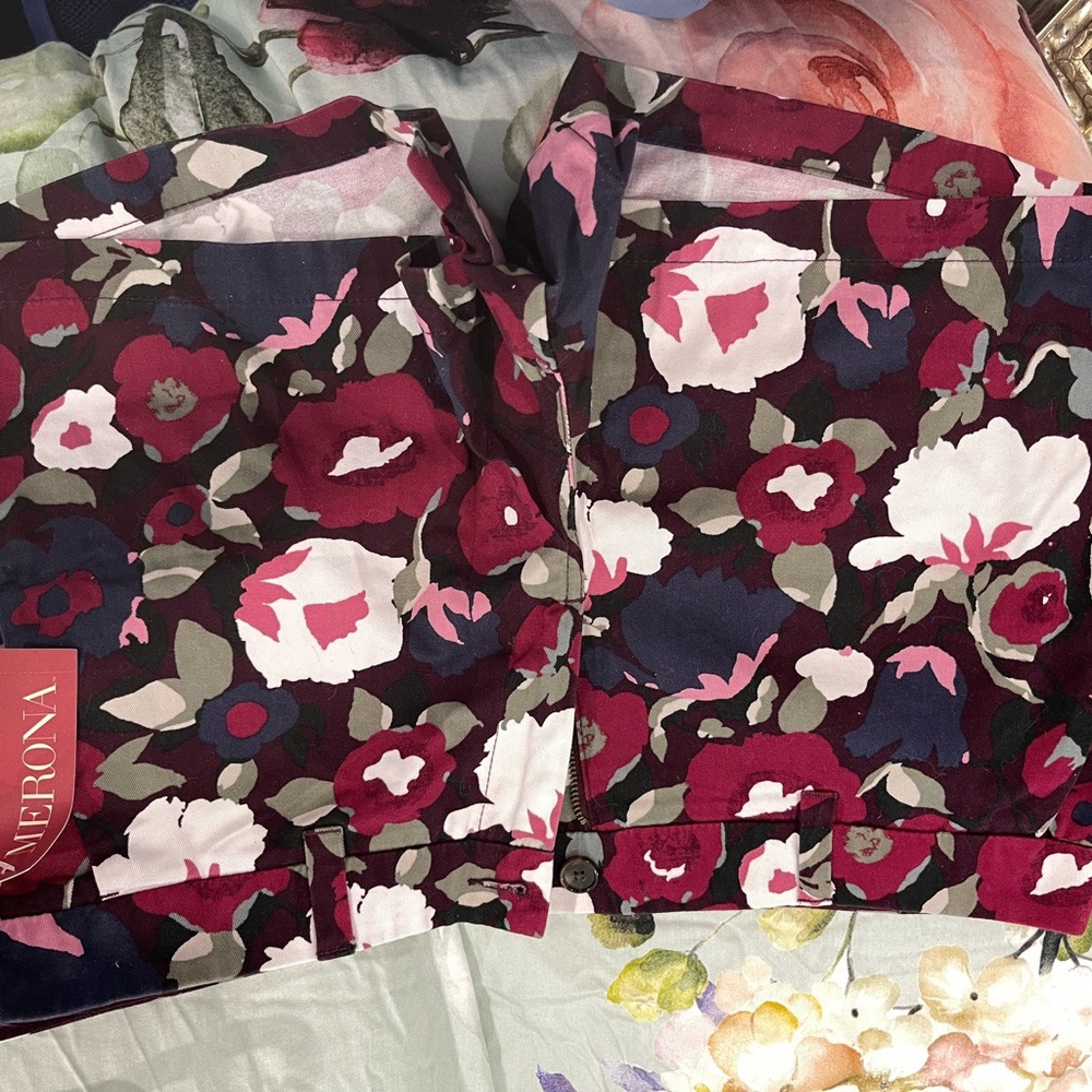 Floral Patterned Shorts vintage